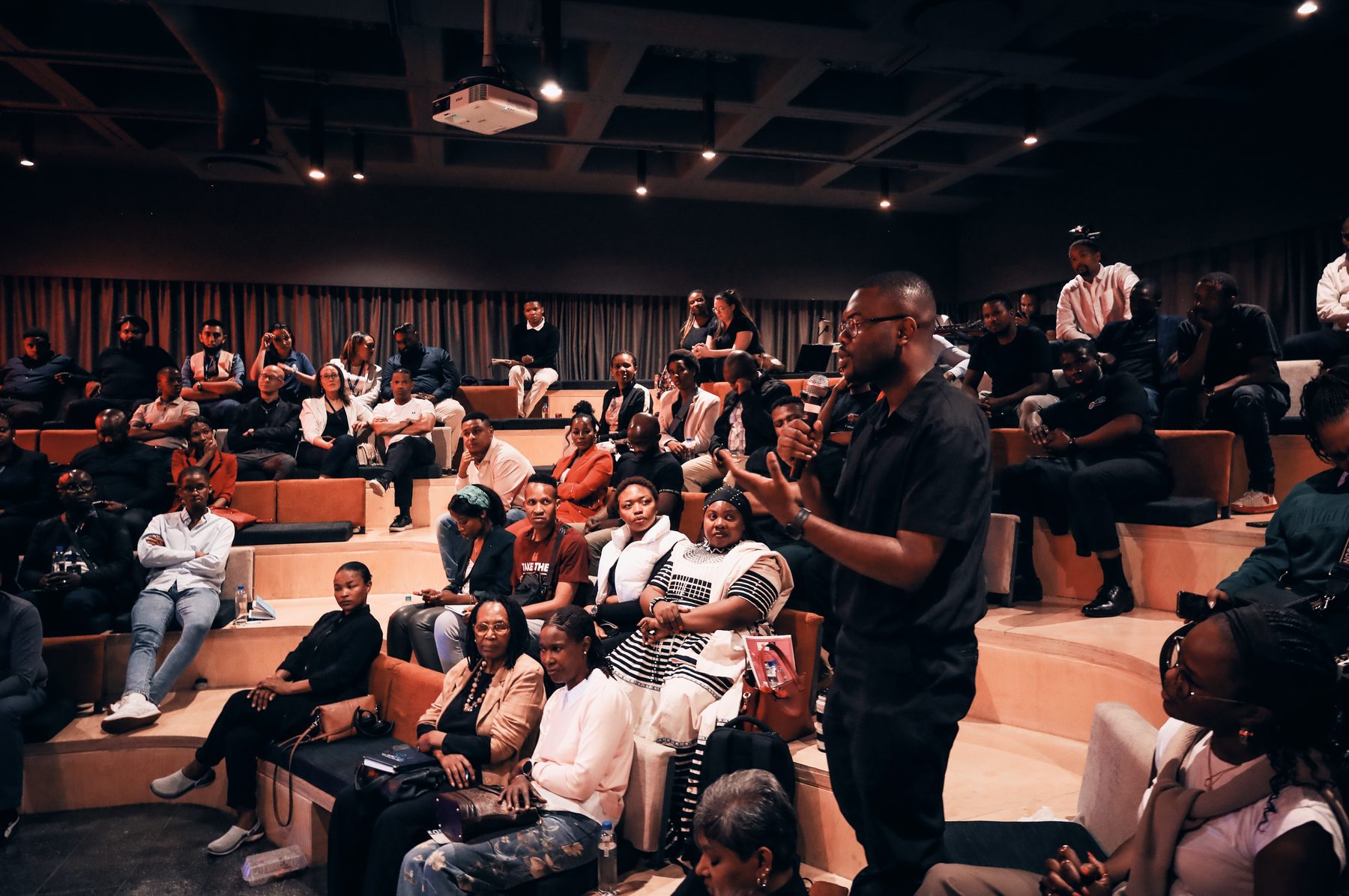 Full audience engaged during a session